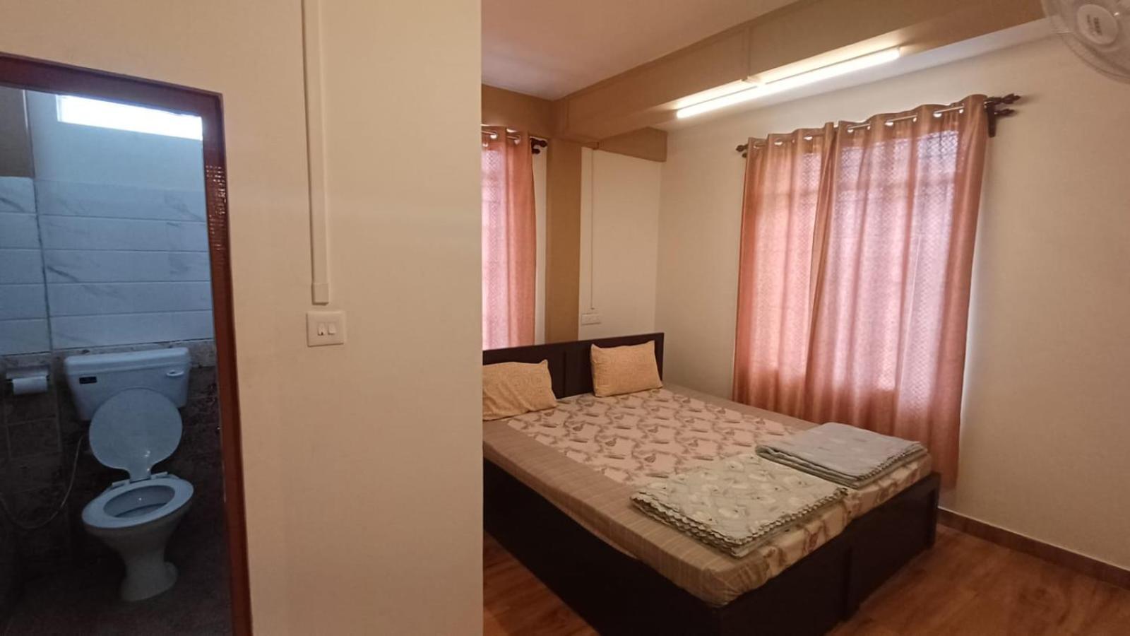 Aroma Inn Shillong Exterior foto