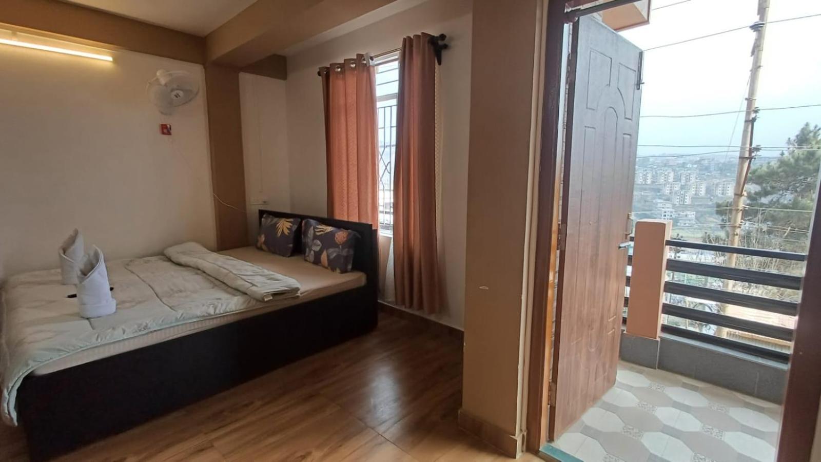 Aroma Inn Shillong Exterior foto