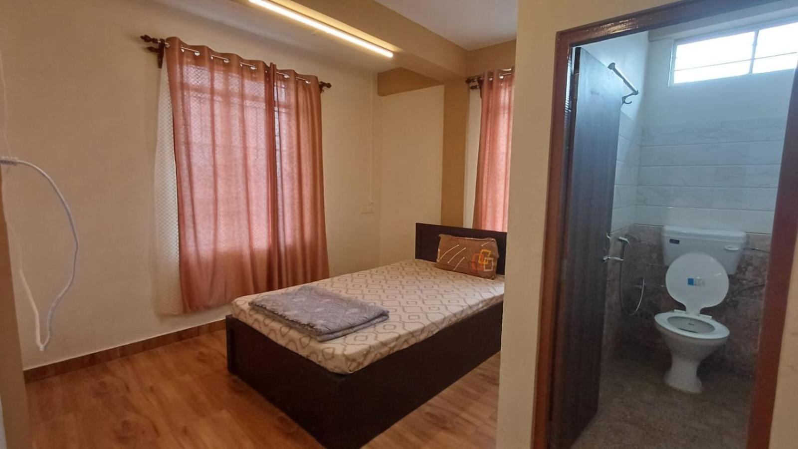 Aroma Inn Shillong Exterior foto