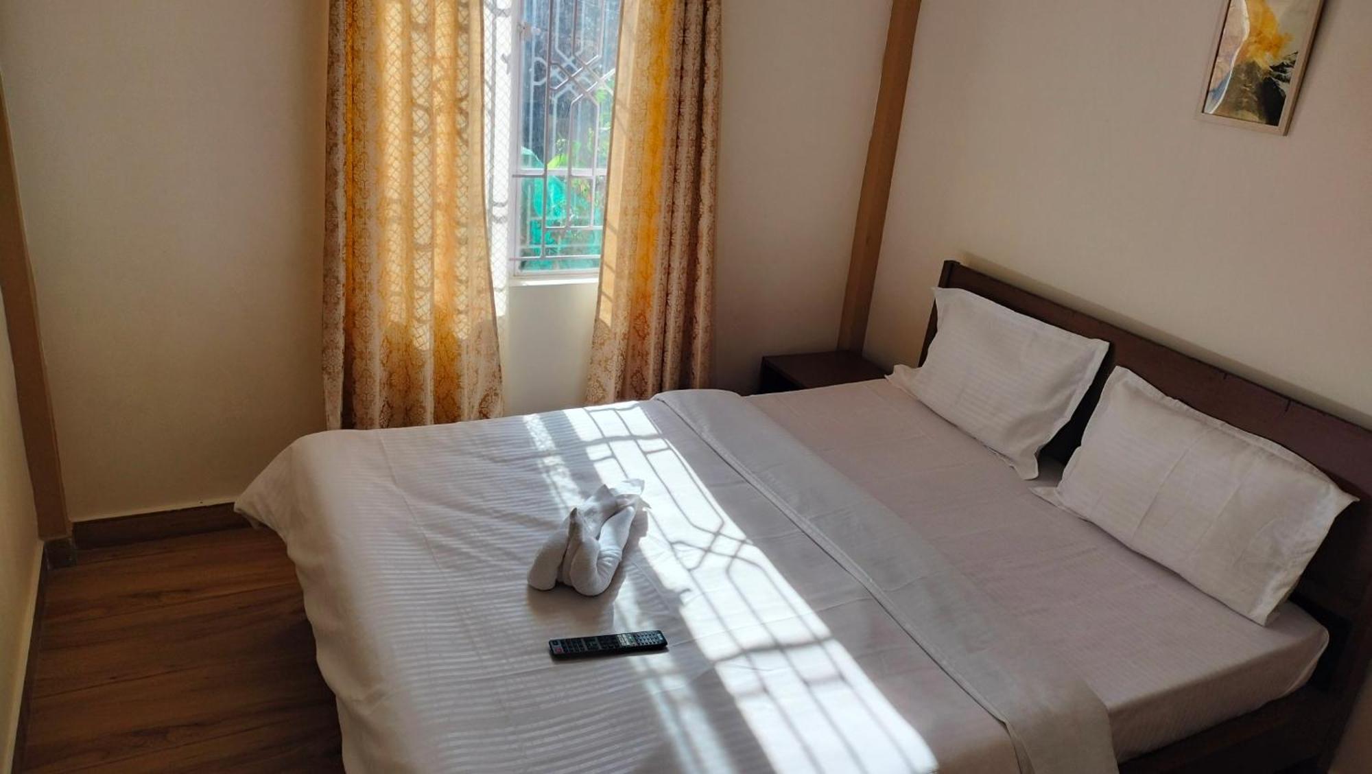 Aroma Inn Shillong Exterior foto